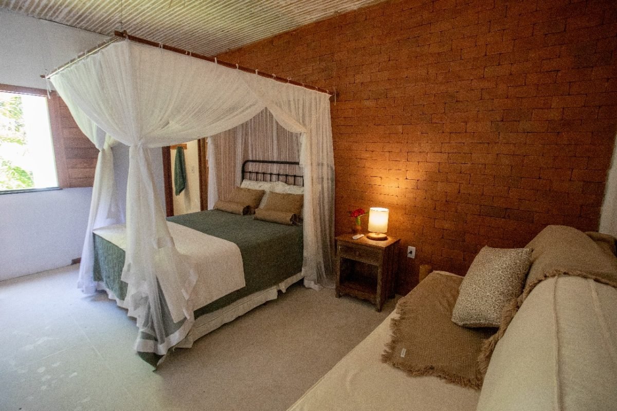 87f37d92293a480d8283d1d50dbbf1fd