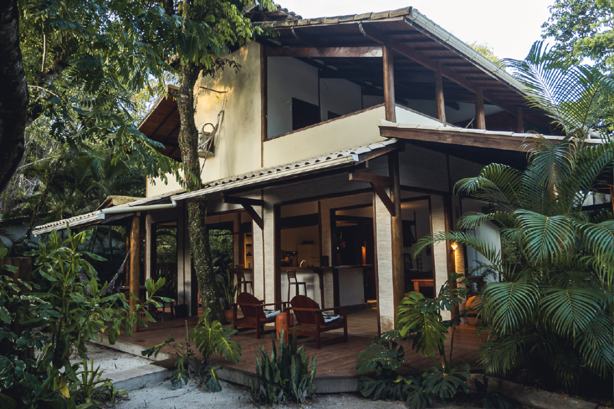 D5E49E0E-9166-45D5-89A0-A3B5690225F4